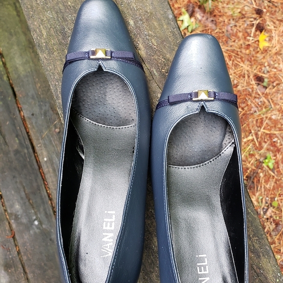 3 for $30 - Picture 4 of 10